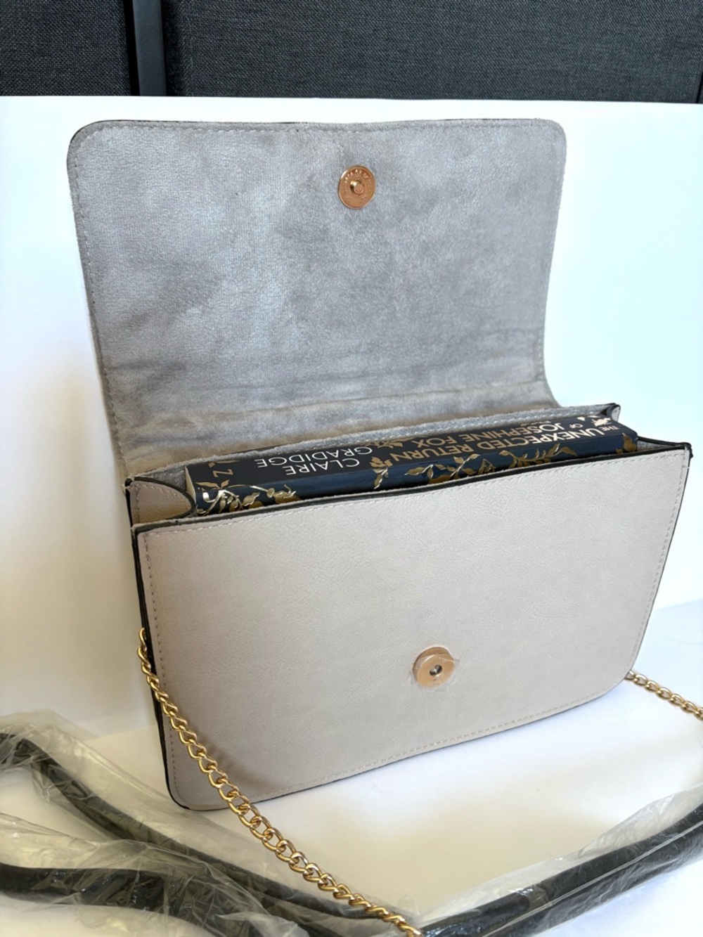 Sears Beige, grey, black, Chain Tassel Crossbody bag, 9 inches by 6 inches. NWT. - Picture 6 of 15